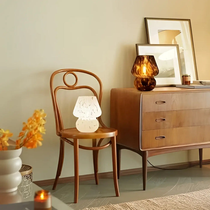 Lampe de chevet en céramique blanche délicate avec motif en dentelle idéale lampe champignon vintage mush