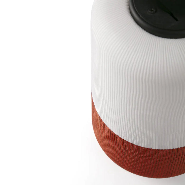 Détail de la lampe portable Muna