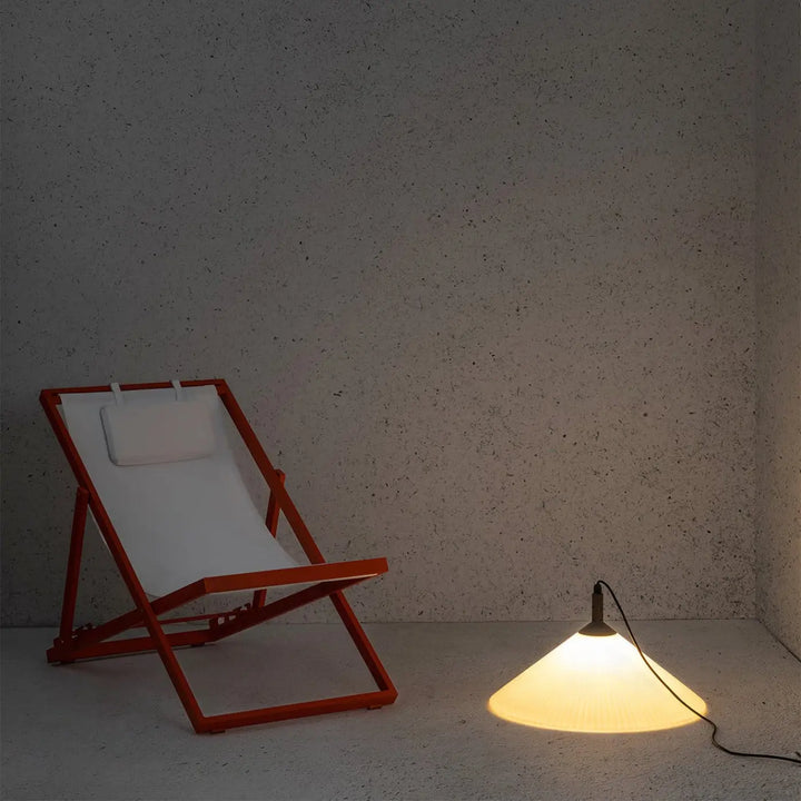Lampe portable Saigon Out R55 en situation extérieure