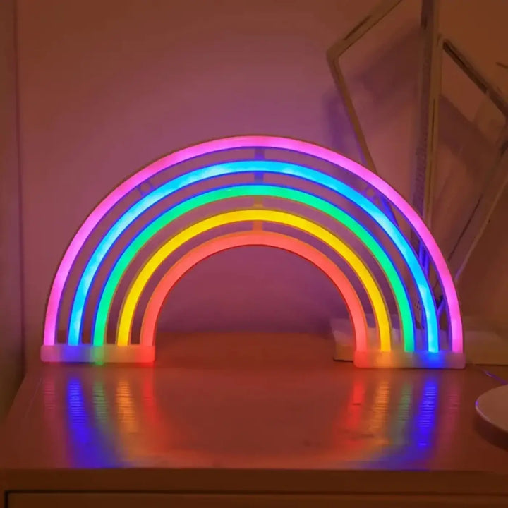 Lampe arc-en-ciel led néon colorée avec arcs lumineux vibrants pour décoration murale et ambiance féerique