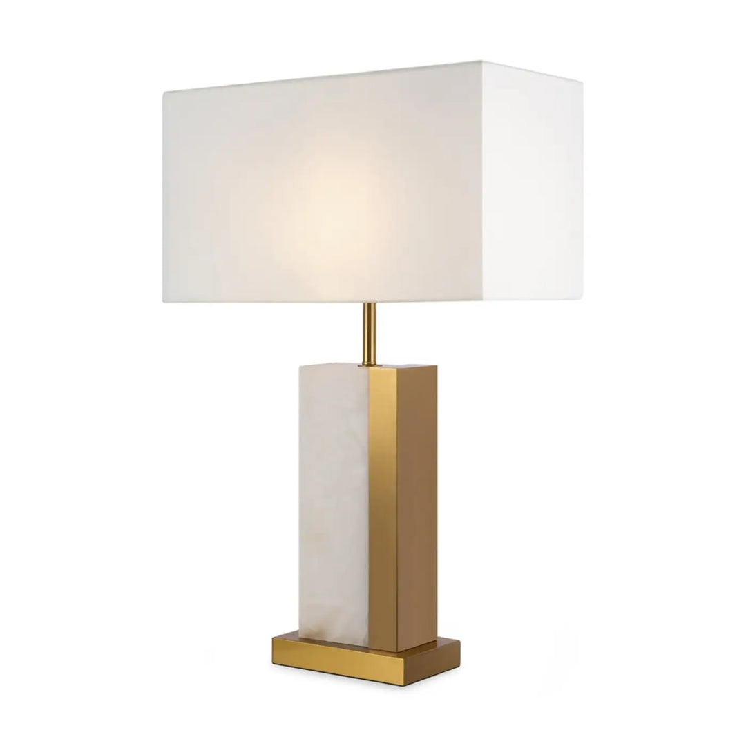 Lampe à poser bianco avec abat-jour rectangulaire en tissu blanc et base en marbre blanc mat et accents métal doré pour lumière douce