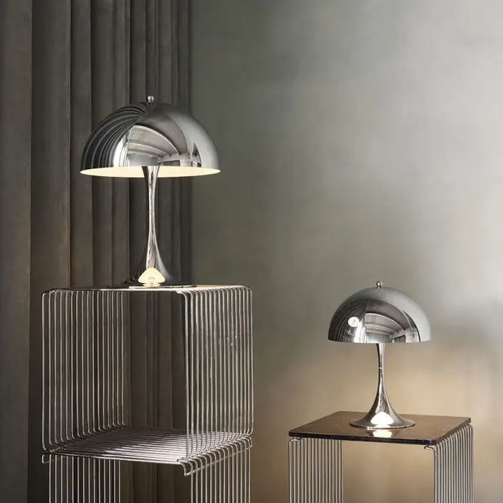 Lampe de table chrome élégant style contemporain design chic