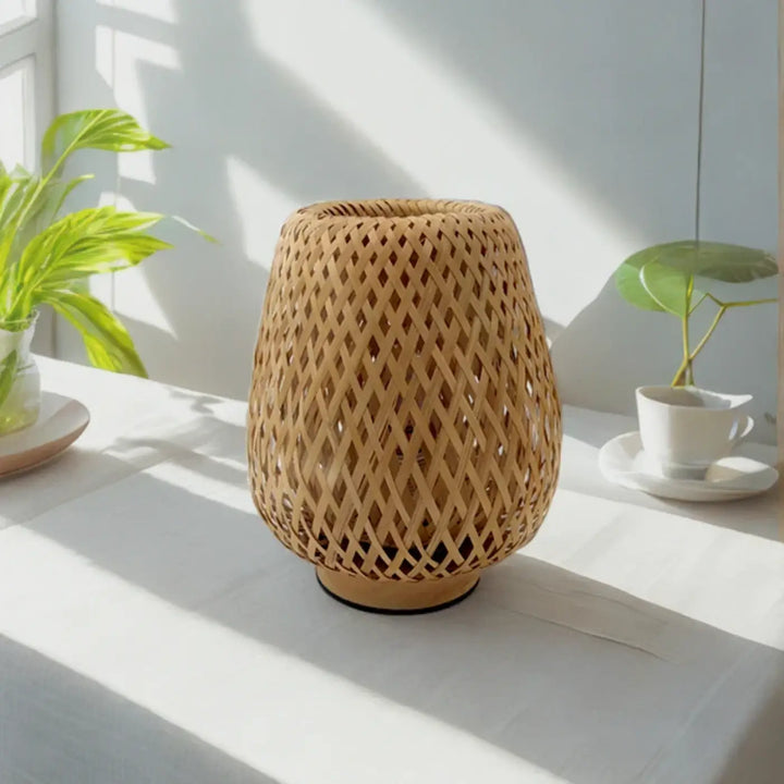 Lampe de table | wovena