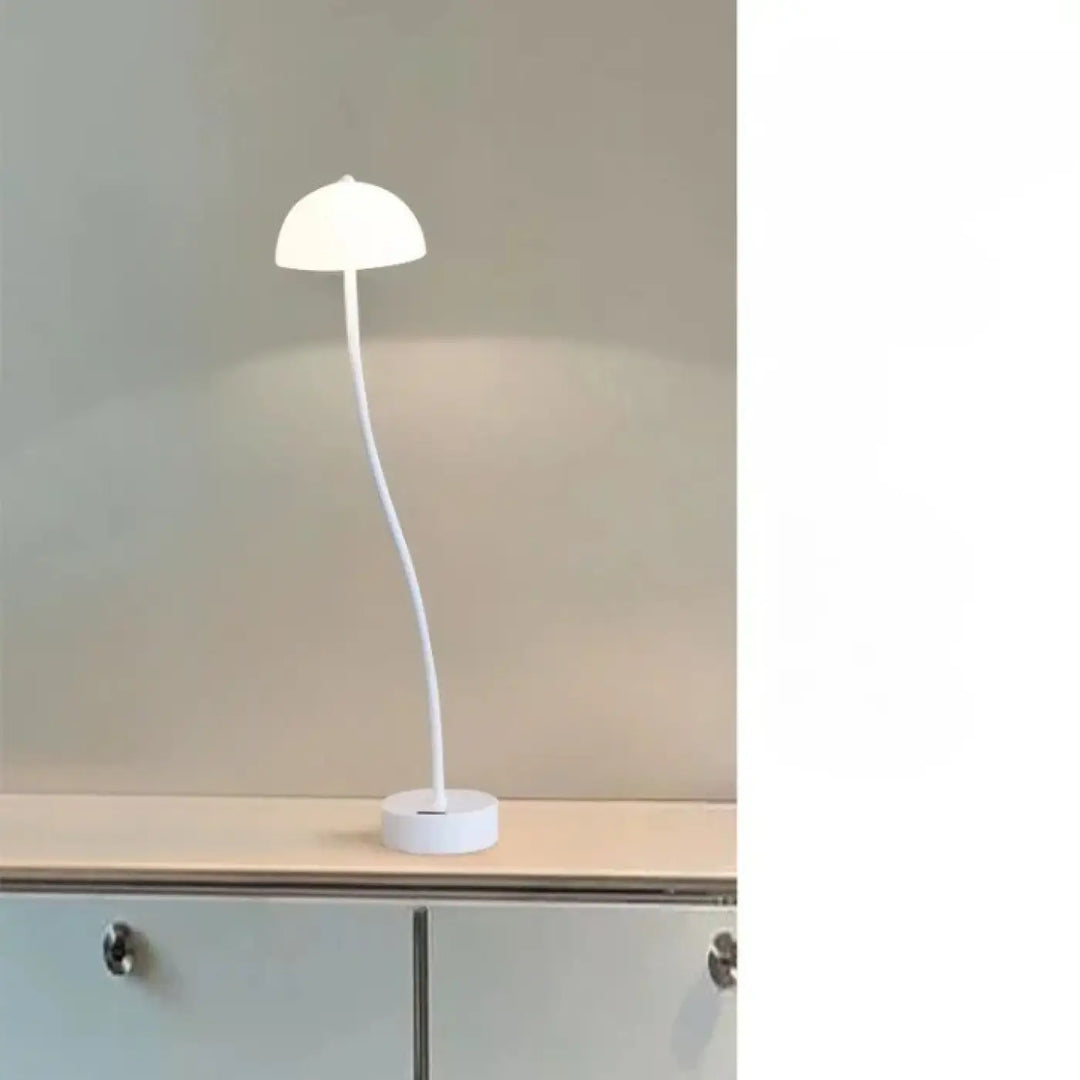 Lampe de table boleto en forme de champignon blanc avec tige courbée et base circulaire idéale pour décoration intérieure et table design plus qu’une simple lampe