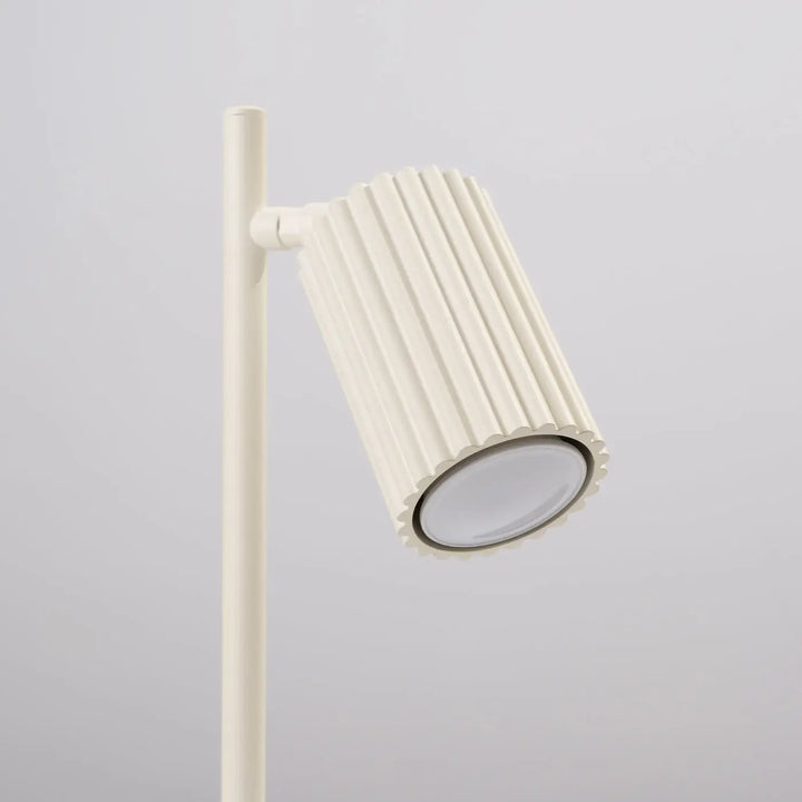 Lampe a poser karbon beige en design minimaliste avec ampoules gu10 interchangeables et plafonnier karbon allie
