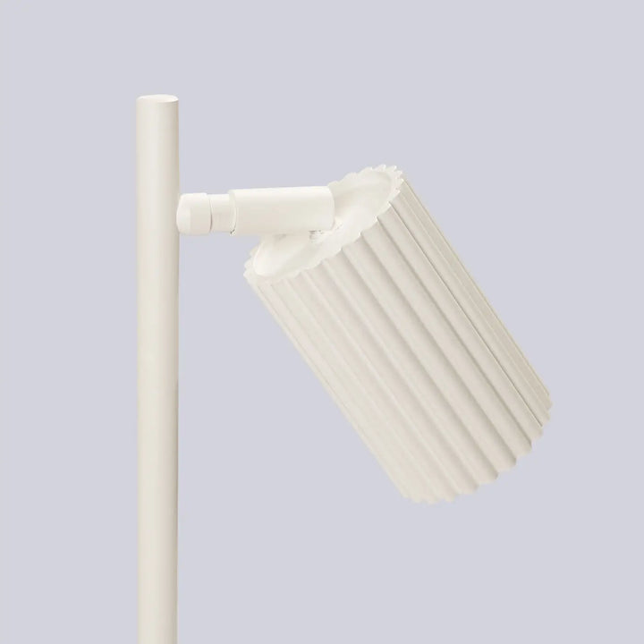 Lampe a poser karbon beige avec abat-jour plissé blanc et design minimaliste pour ampoules gu10 interchangeables
