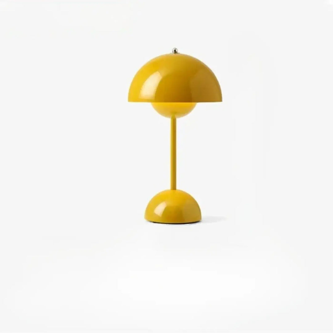 Lampe de table kopel jaune métallique vibrante avec diffuseur sphérique lumineux en design coloré floral