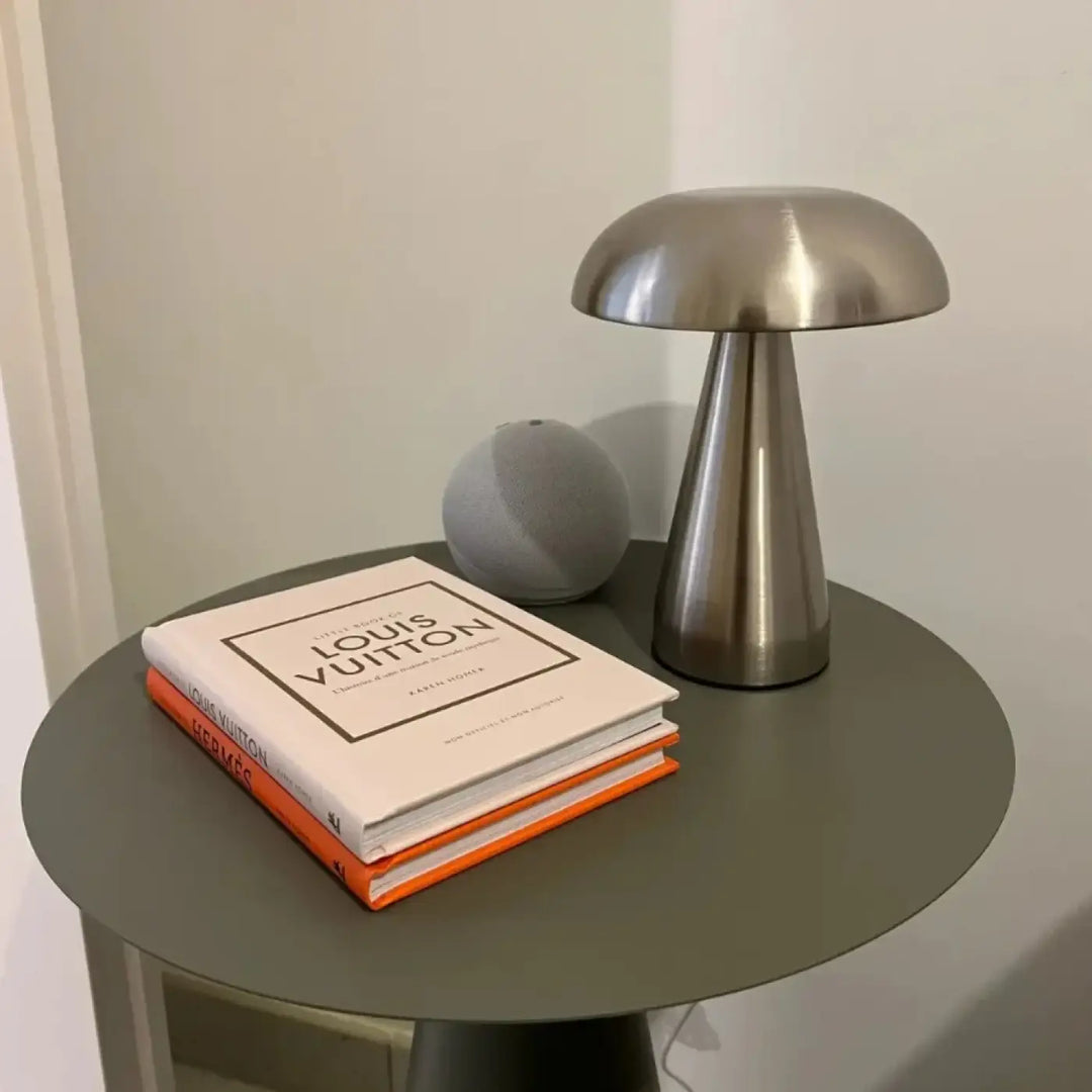 Lampe de table design dorée style champignon moderne