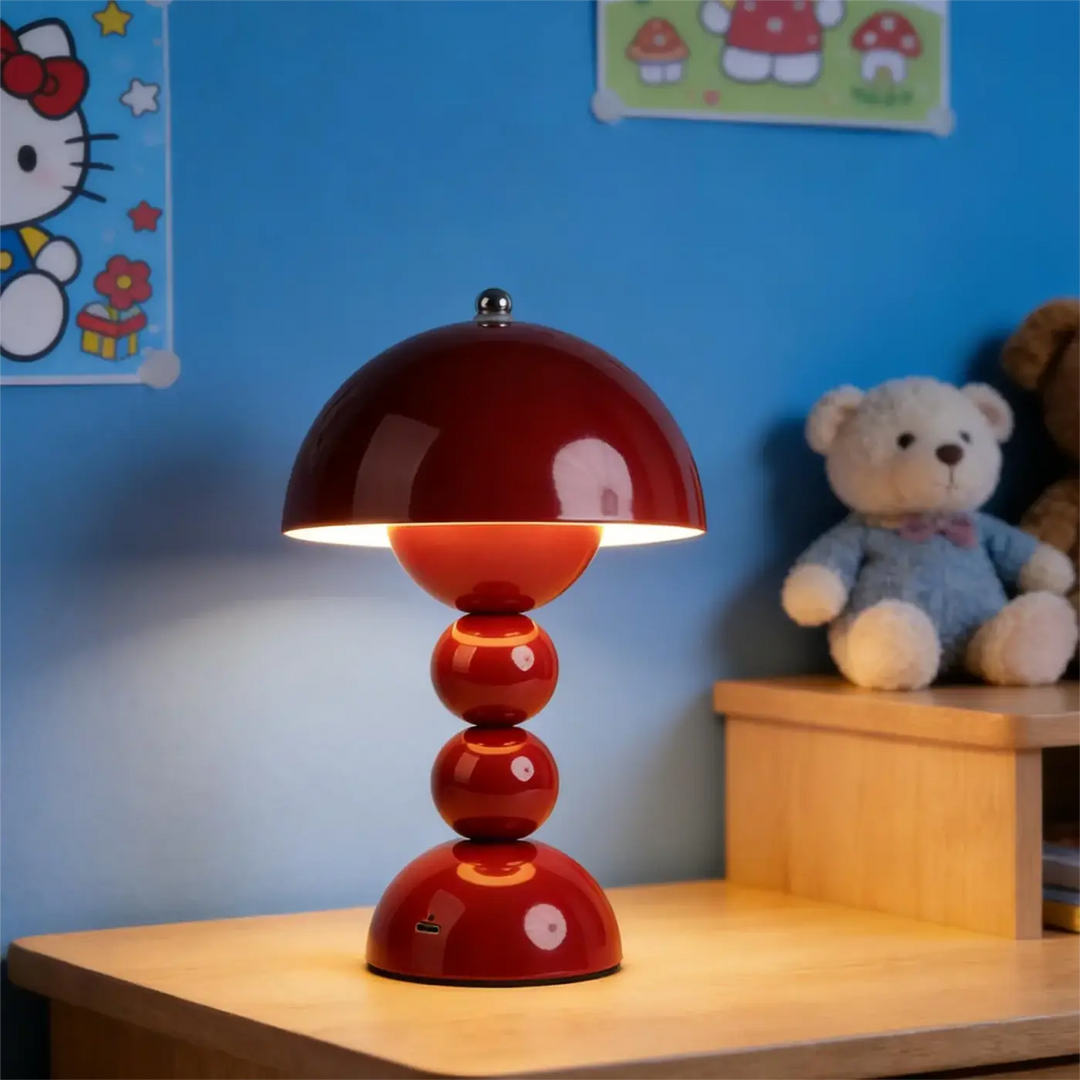 Lampe de table rouge laque au style champignon design