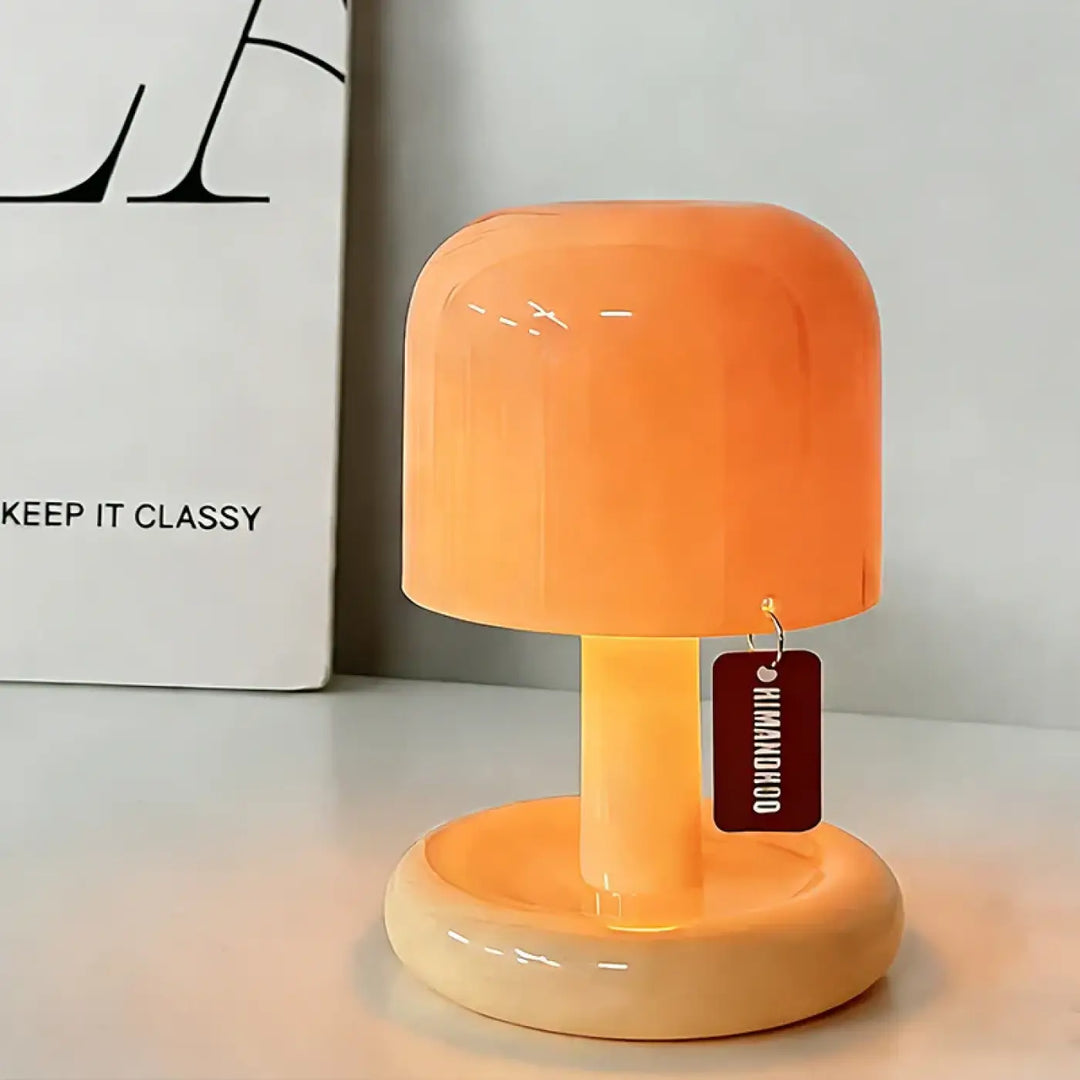 Lampe de table pinar en forme de champignon orange vif avec finition plastique brillante pour un table moderne design minimaliste et night light