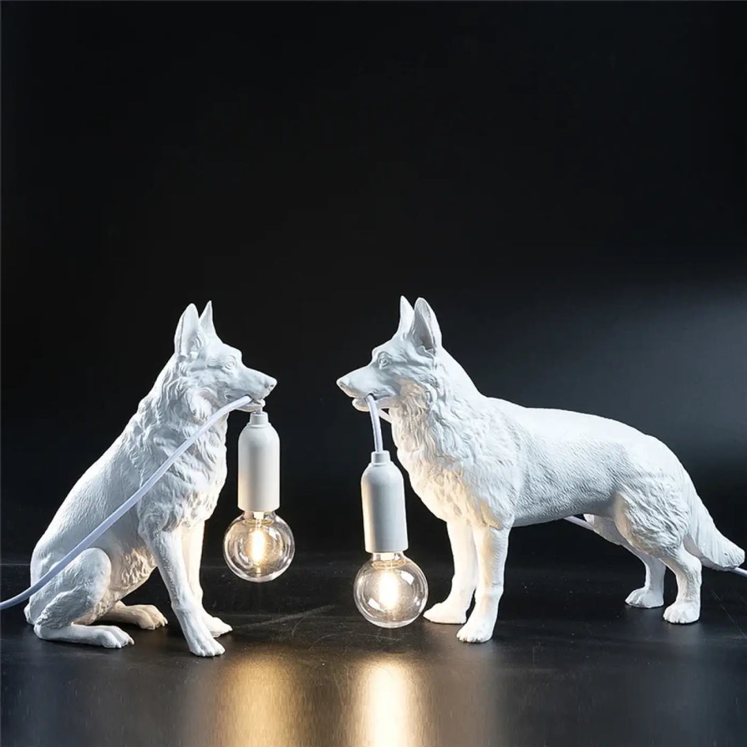 Lampe de table kanis en céramique blanche berger allemand lumineux avec ampoule exposée design table sculpturale
