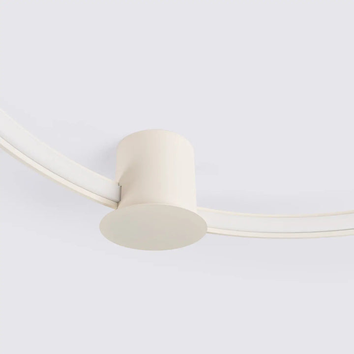 Luminaire plafonnier rio 78 en aluminium beige avec anneaux led 4000k alliant élégance et design minimaliste