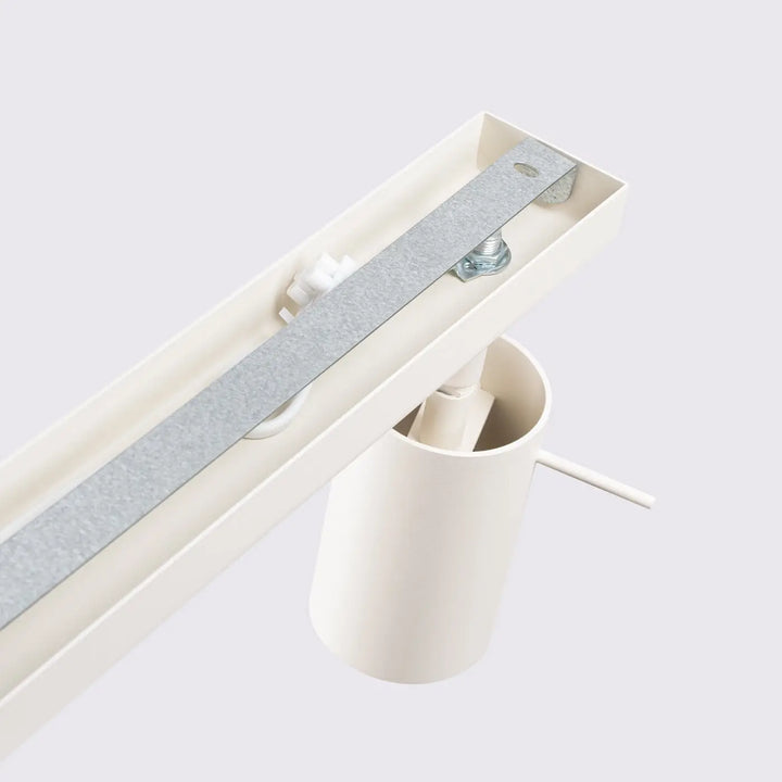 Luminaire plafonnier ring 6l beige avec lampe ring minimalisme moderne et éclairage flexible sur rail métallique gris
