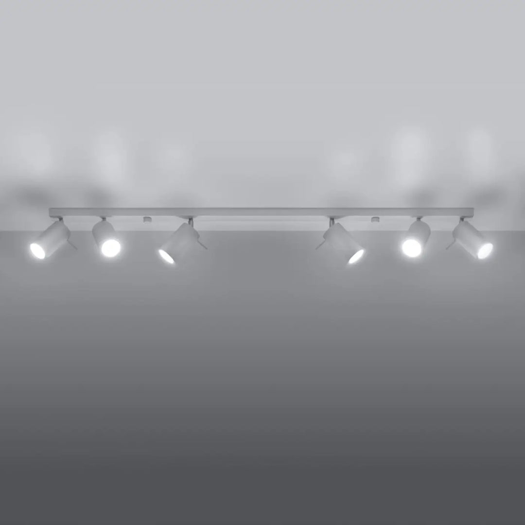 Plafonnier suspendu blanc en métal avec six bras réglables pour créer une atmosphère intérieure lumineuse