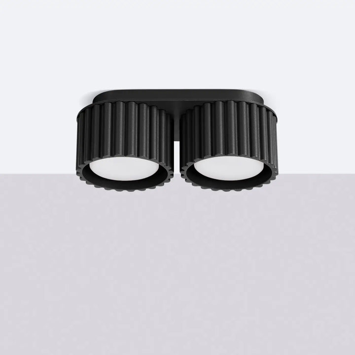 Luminaire Plafonnier noir éteinte, vue rapprochée