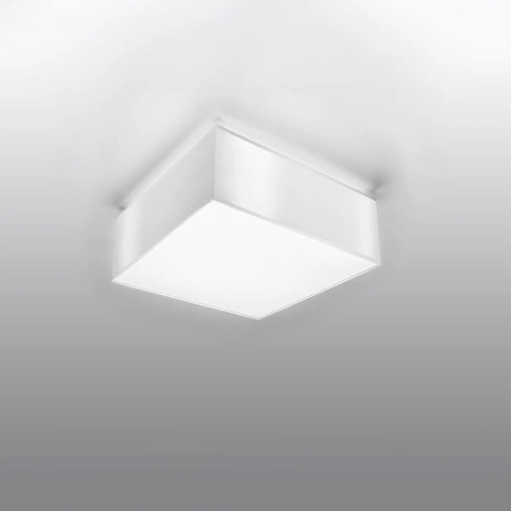 Luminaire plafonnier horus blanc carré avec forme riche et finition mate pour un éclairage polyvalent