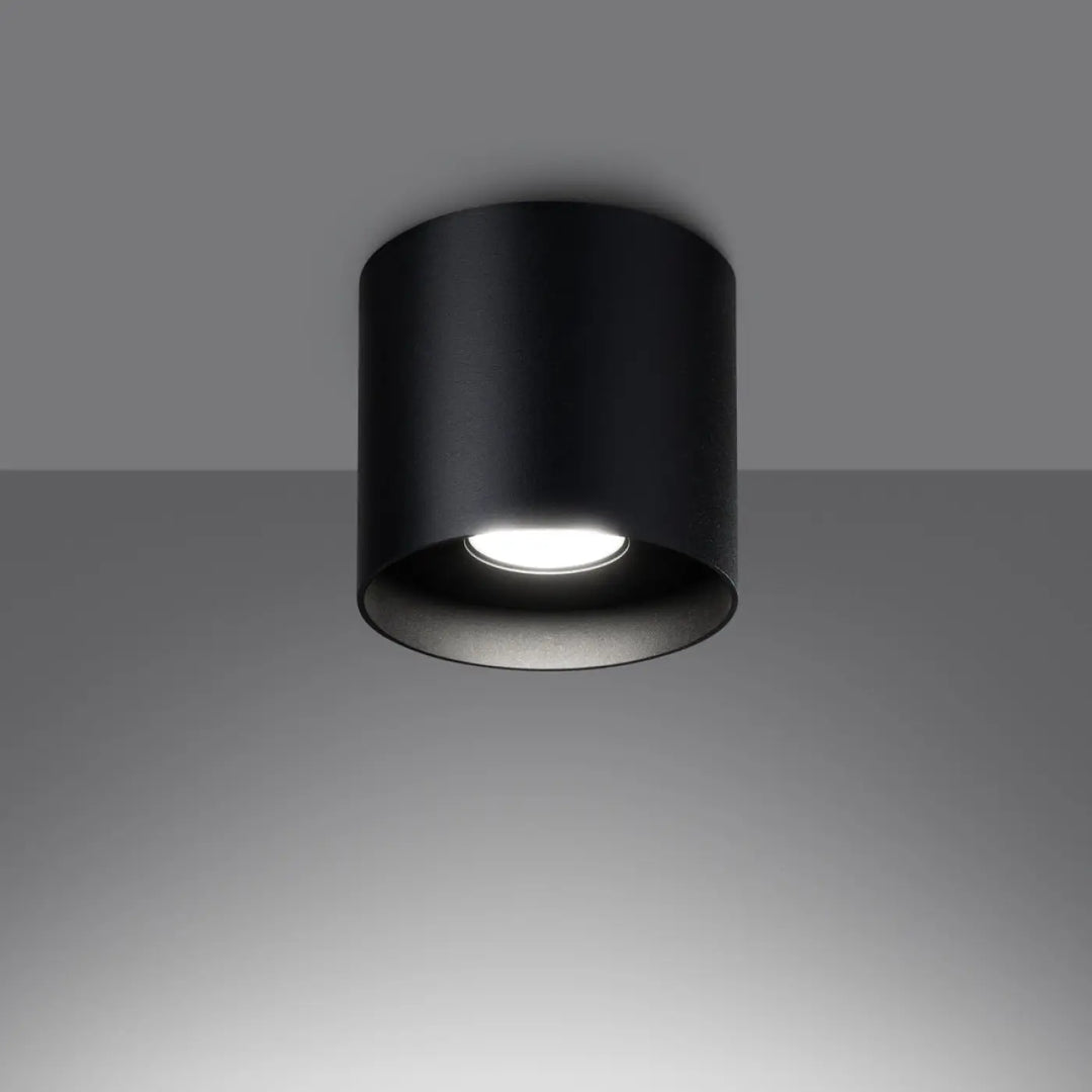 Luminaire plafonnier mika noir avec led circulaire encastrée et finition mate, idéal pour plafond mika moderne et simplicité mika allie
