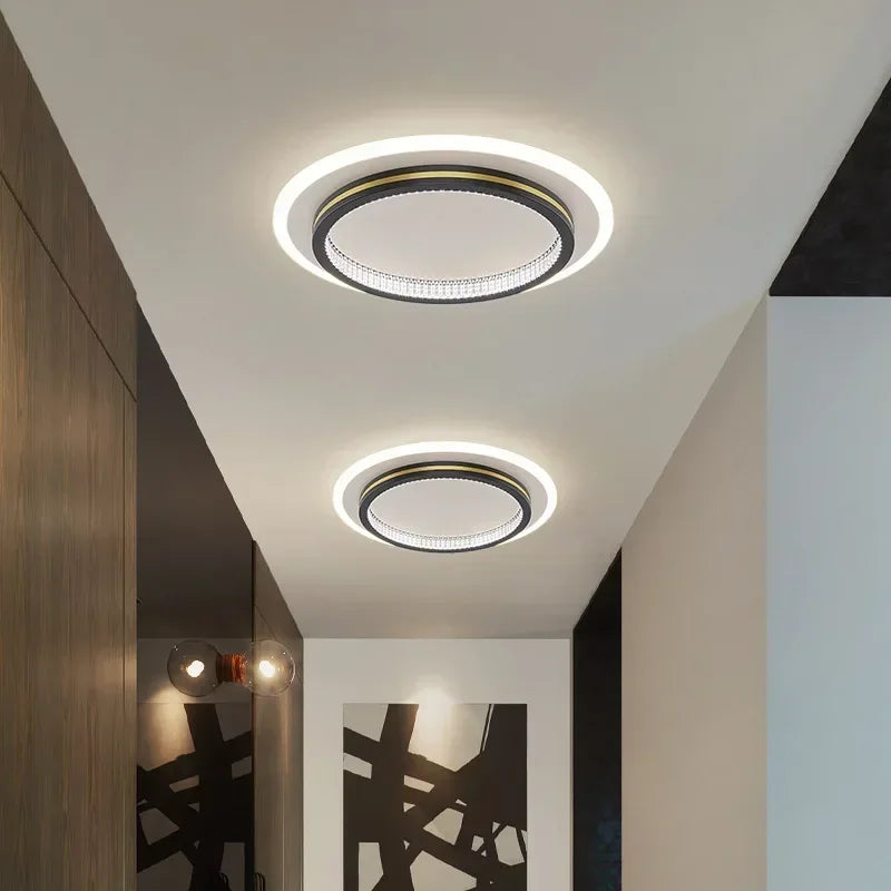 Luminaire Plafonnier LED Noir ou Doré avec Formes Différentes