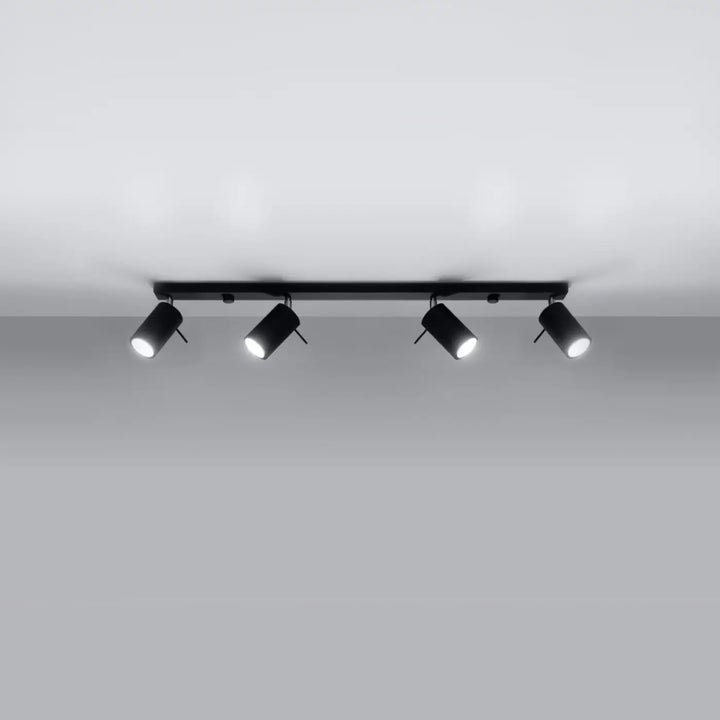 Luminaire plafonnier ring 4l noir avec quatre spots à bras réglables pour une ambiance intérieure en demi-obscurité chaleureuse