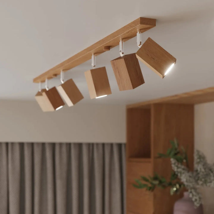 Luminaire plafonnier lampe keke en bois naturel chêne avec cinq abat-jours rectangulaires pour style loft