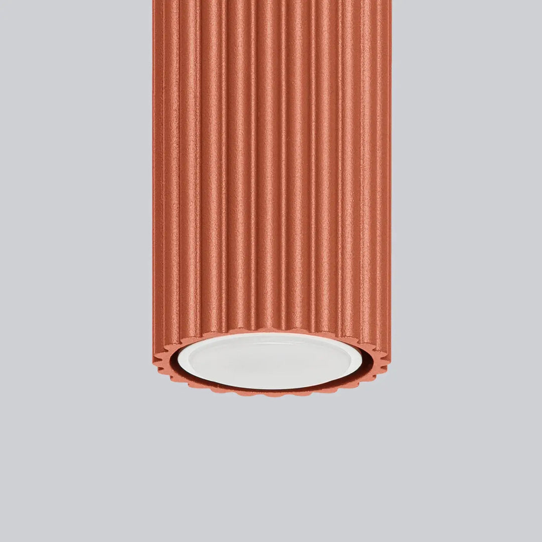 Plafonnier karbon allie cuivre avec ampoules gu10 interchangeables et design minimaliste rouge ocre avec diffuseur blanc