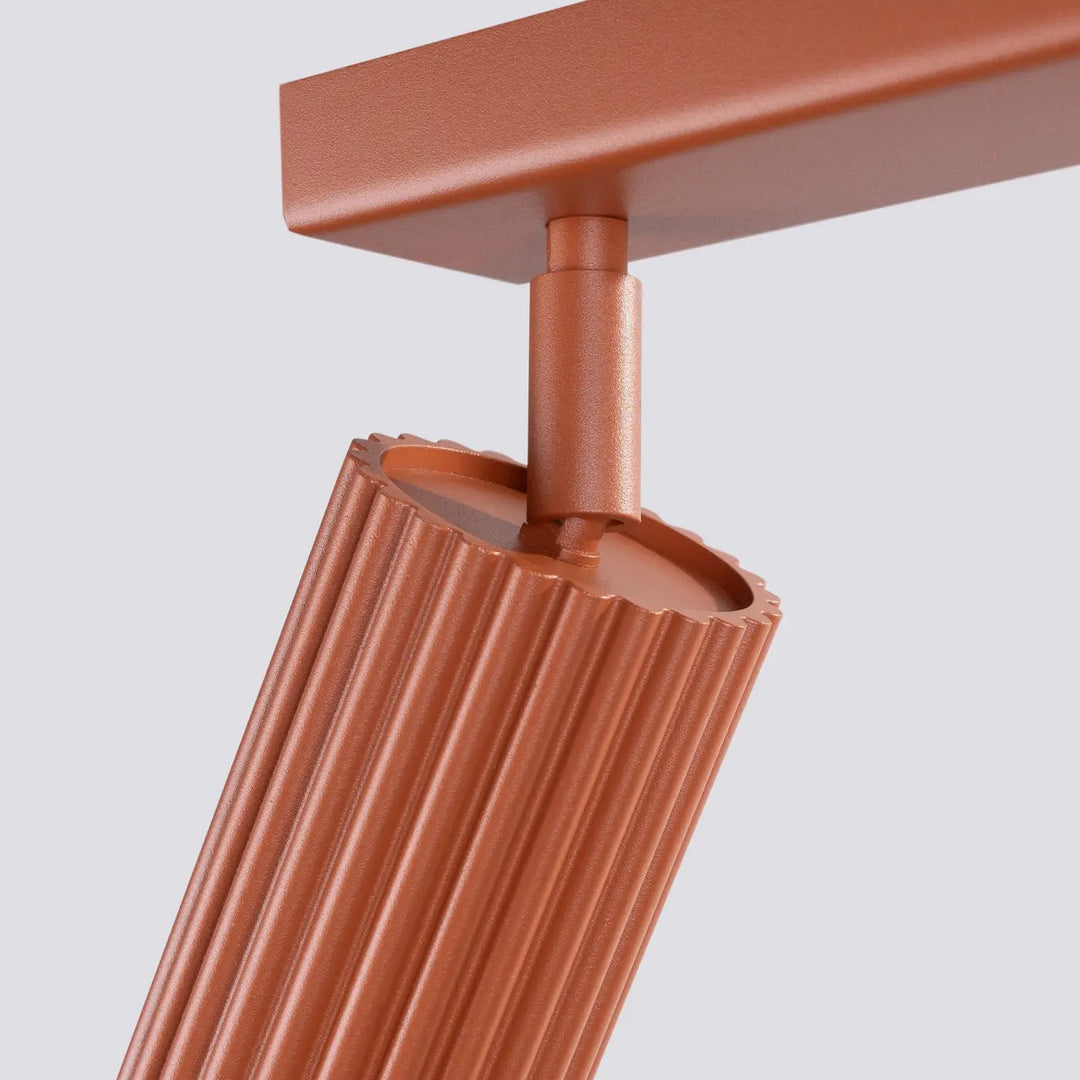 Plafonnier karbon allie style minimalisme avec ampoules gu10 interchangeables cuivre rouge ocre finition cylindrique côtelée