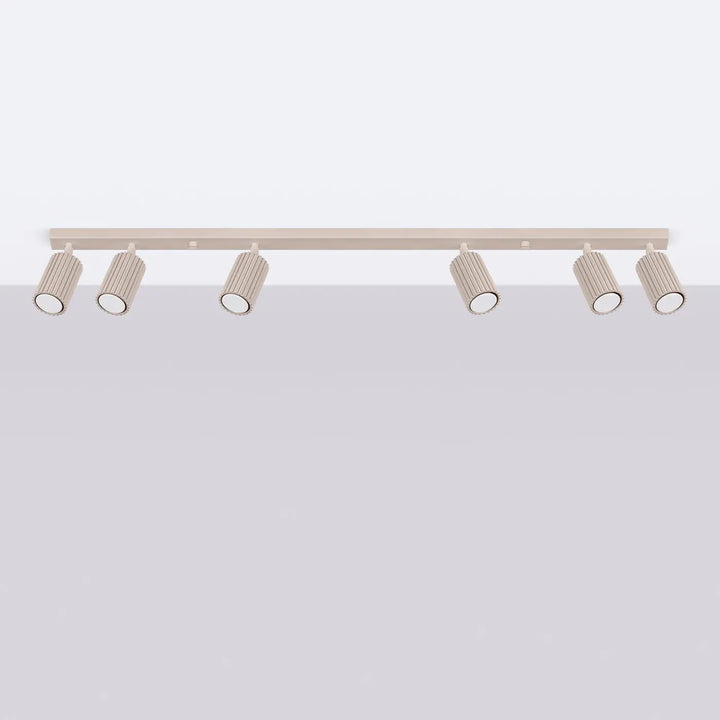 Plafonnier karbon allie beige métallique avec six spotlights cylindriques cannelés et ampoules gu10 interchangeables design minimaliste
