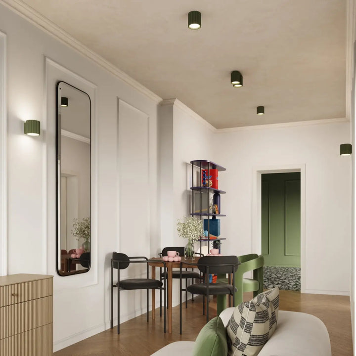 Miroir long rectangulaire avec cadre noir forme unique inspirée pour luminaire plafonnier aura 1 vert olive
