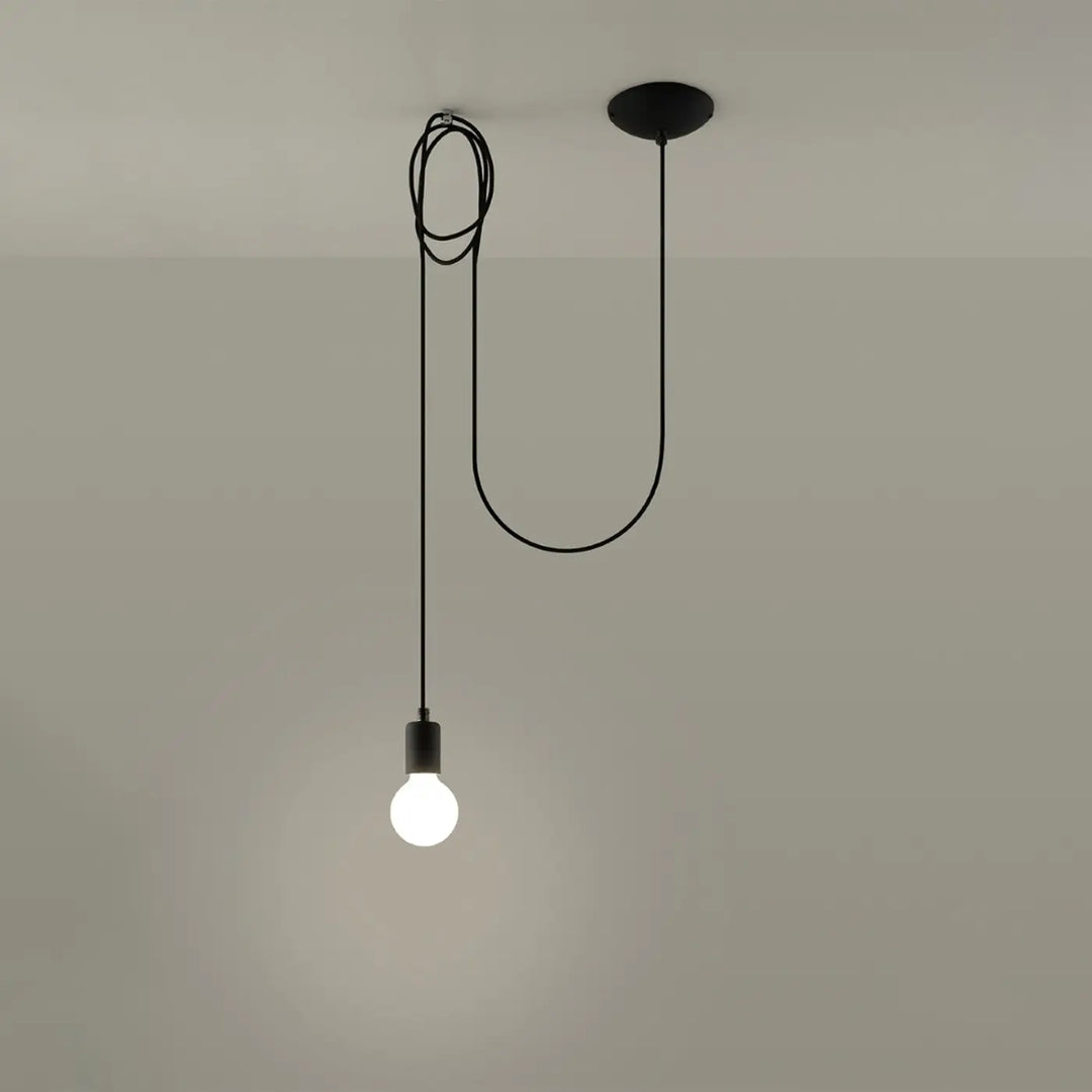 Lustre noir allumé