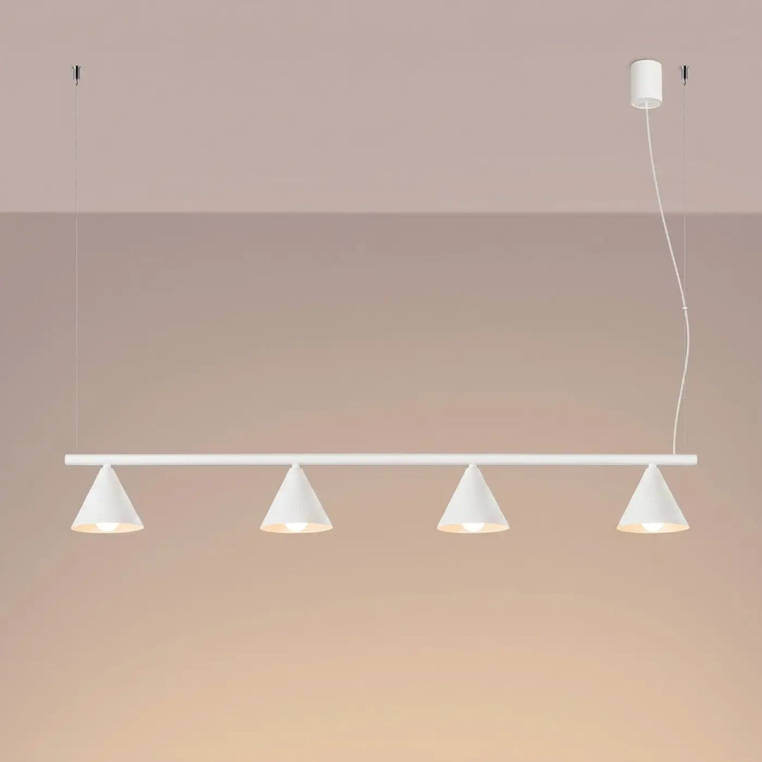 Lustre blanc allumé