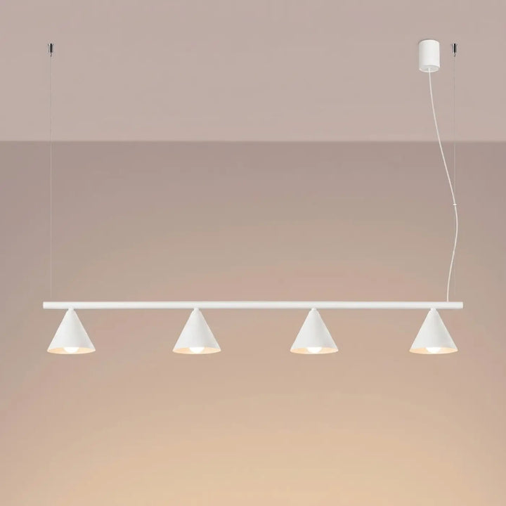 Lustre blanc allumé
