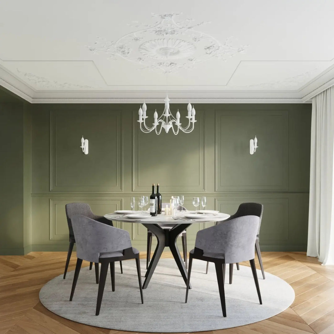 Lustre blanc dans une salle à manger