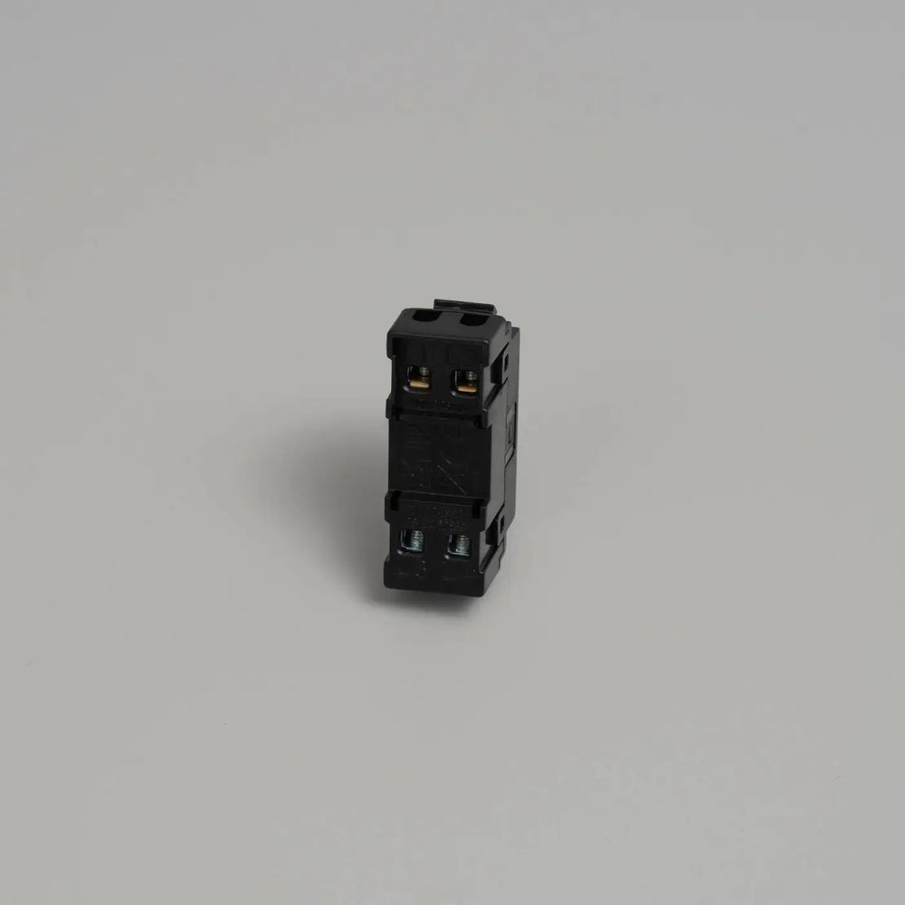 Module interrupteur permutateur à levier Buster + Punch, vue arrière