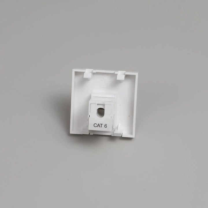 Module RJ45 blanc Buster + Punch #couleur_blanc