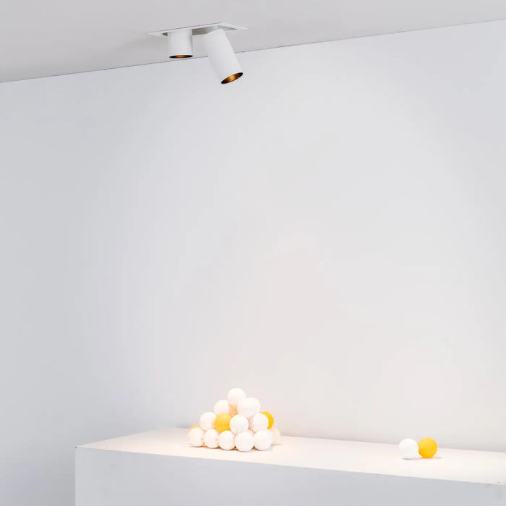 Projecteur Teide dans un intérieur