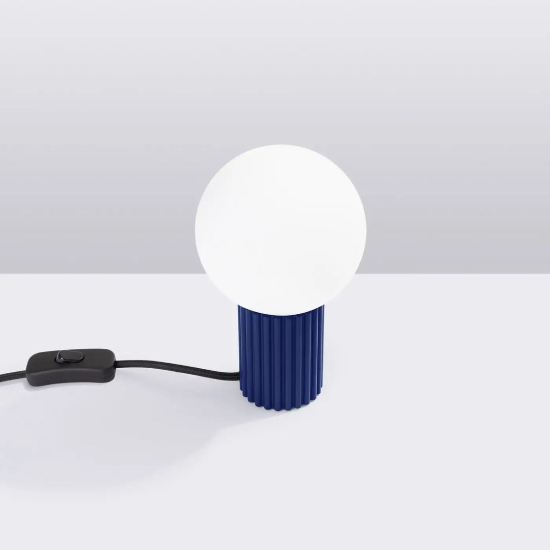 Lampe à poser outremer éteinte