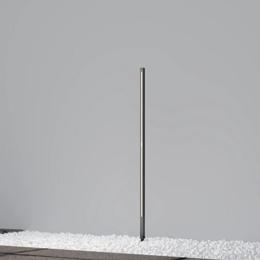 Poteau lumineux extérieur en métal avec led intégré blanc chaud disponible en trois hauteurs pour ambiance douce