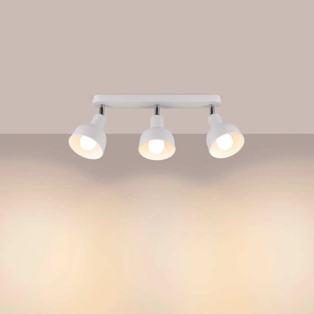 Luminaire plafonnier blanc allumé