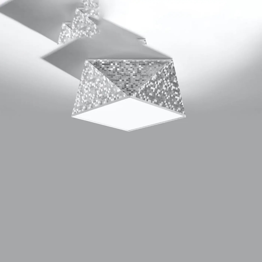 Luminaire plafonnier argent éteint
