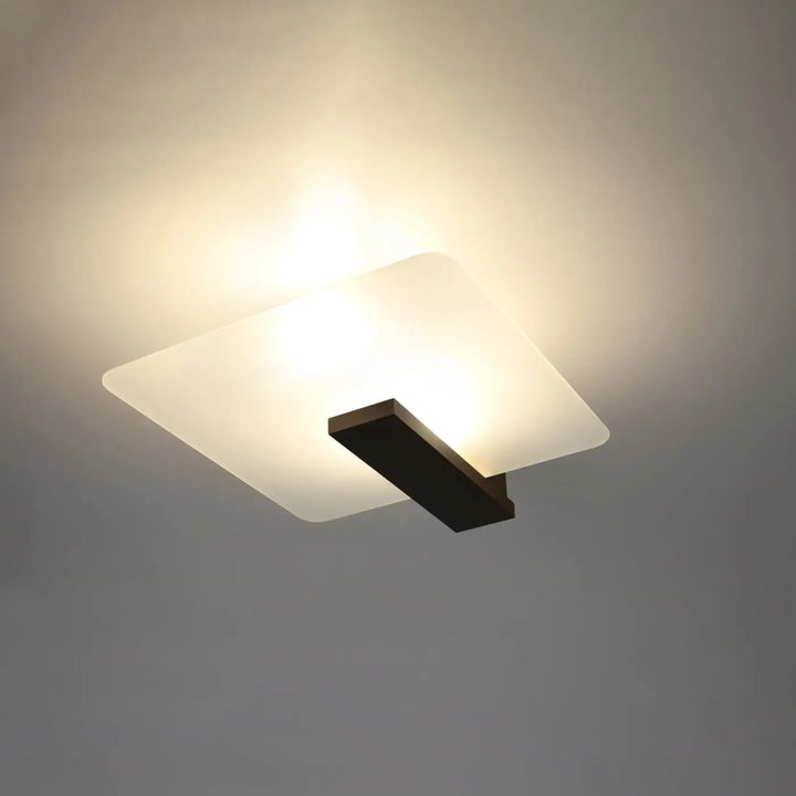 Luminaire plafonnier wengé allumé