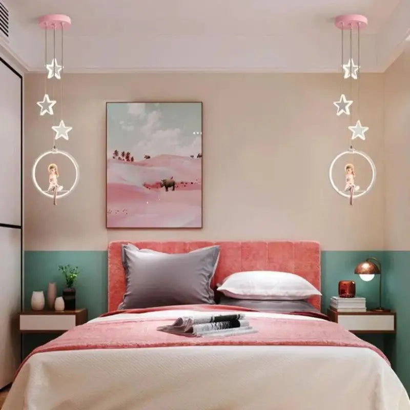 Plafonnier Chambre Fillette Rose et Figurine