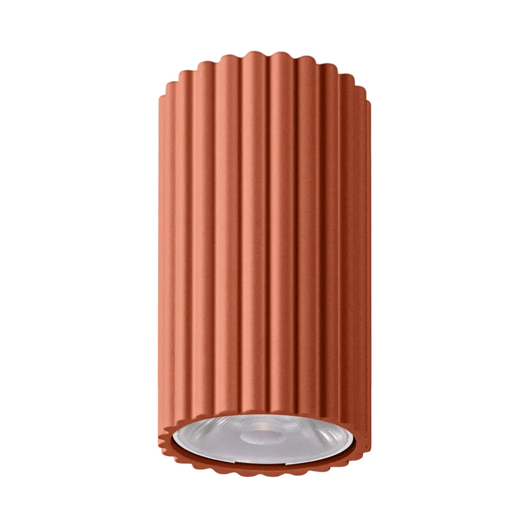 Luminaire plafonnier ivar rouge ochra avec abat-jour modernes rainurés cylindrique terracotta et led argentée 3000k design expressif et confort d’utilisation