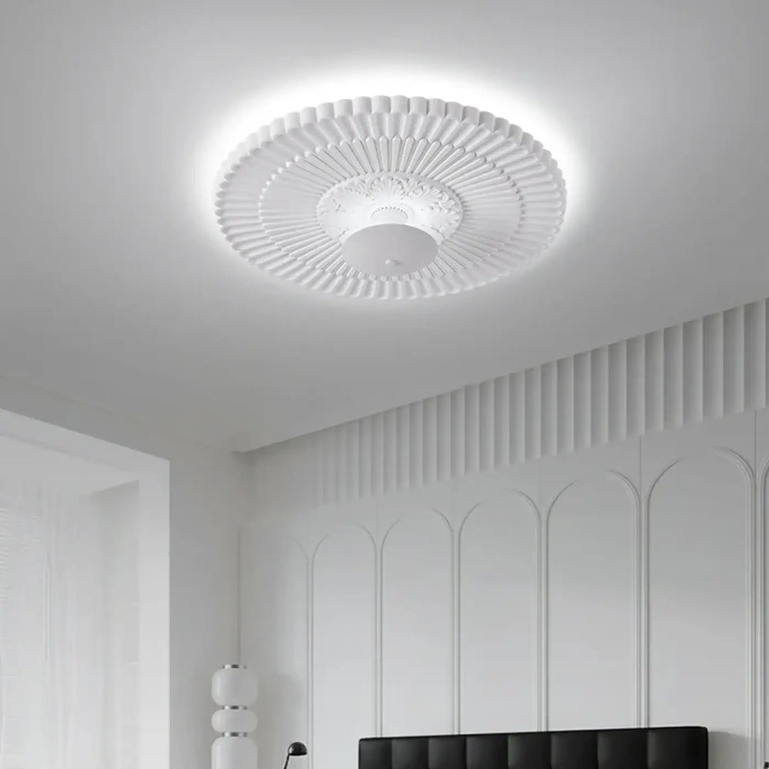 Plafonnier décoratif blanc style classique élégant décor élégant