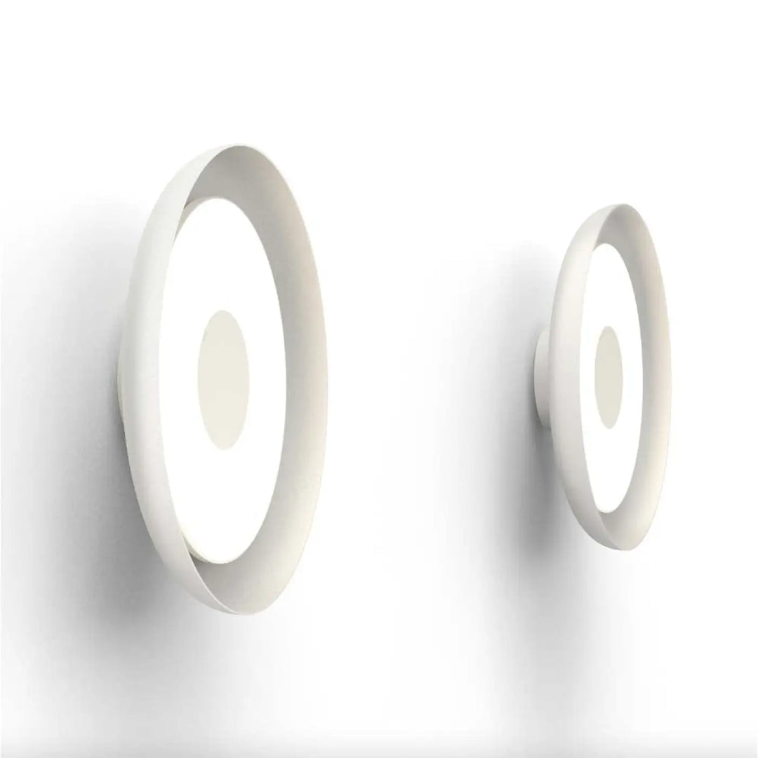Plafonnier Nivél à abat-jour plat et panneau LED orientable