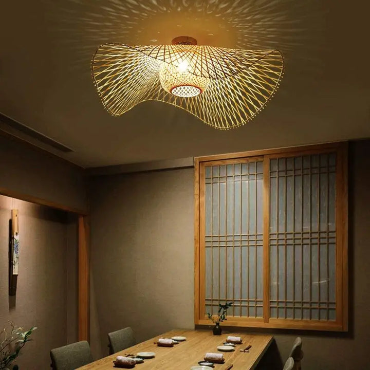 Plafonnier En Rotin Sculptural Design Artisanal