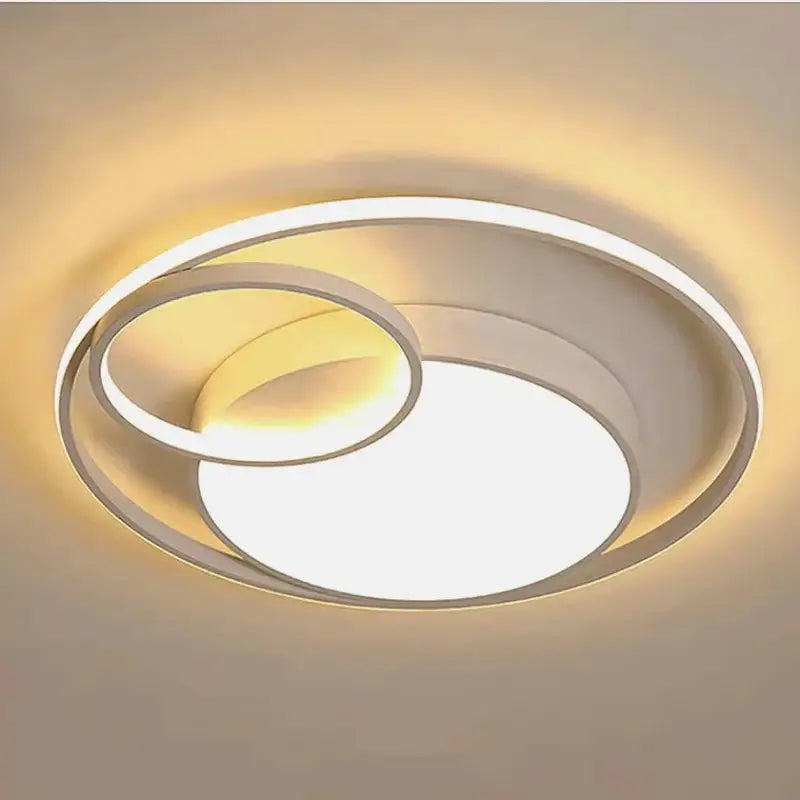 Plafonnier contemporain forme circulaire blanc raffinée