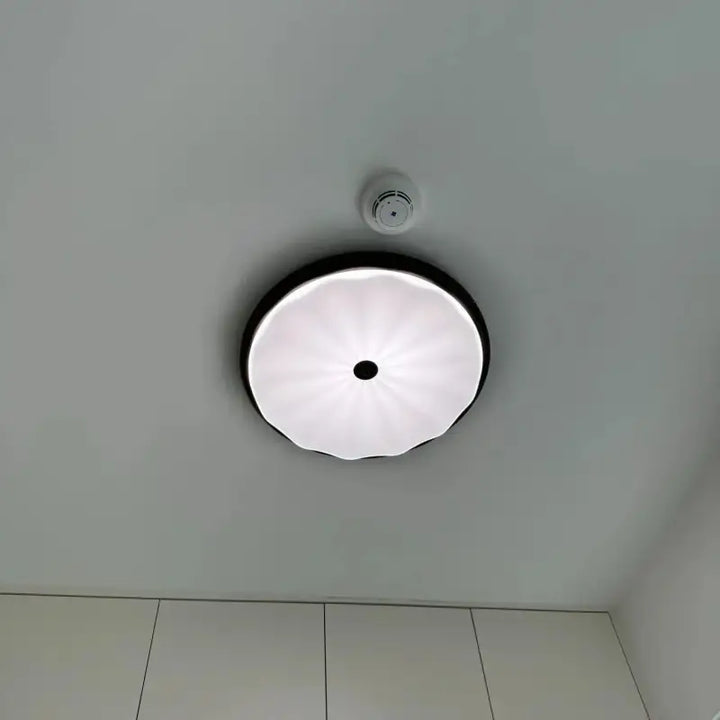 Plafonnier moderne blanc ondulé en verre luminaire led