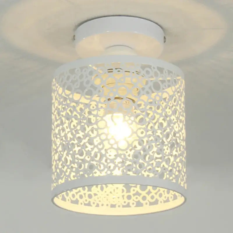 Plafonnier Noir Orientale À Motifs Découpés Pour Couloir Chic

