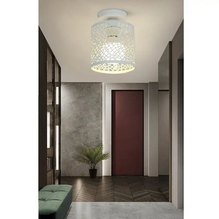 Plafonnier Noir Orientale À Motifs Découpés Pour Couloir Chic

