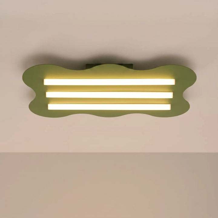 Plafonnier KLOVER vert olive allumée, au plafond